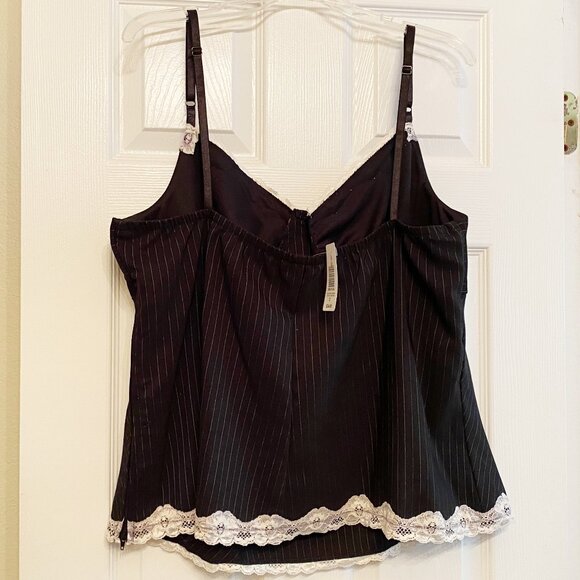 NWT Torrid Menswear Pinstripe Lace-Trim Cami Size 3 - Picture 3 of 4